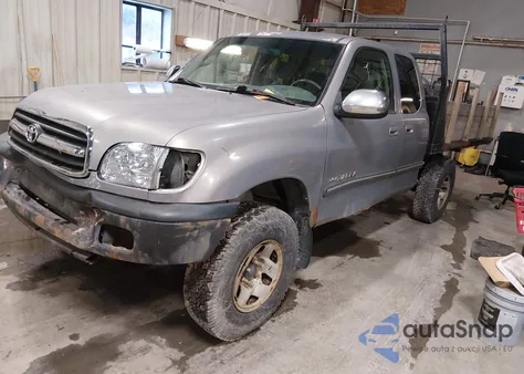 2002 Toyota Tundra Sr5 V8 из США, поврежденный, VIN 5TBBT44172S265517